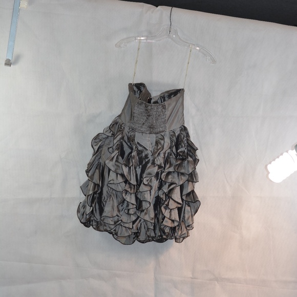 Silver frilled Mini Dress SZ S Daisy - Picture 10 of 12